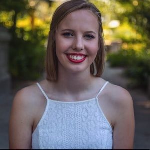 Meet your Posher, Leah